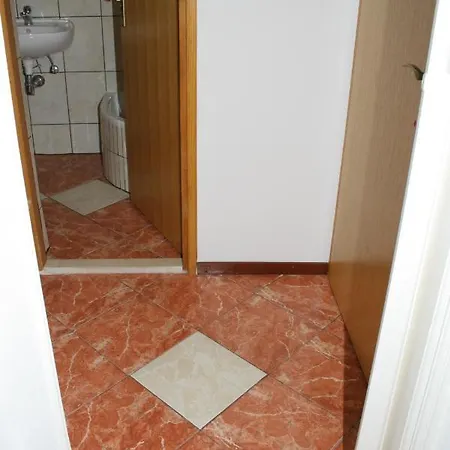 Gasthof Apartments And Rooms By The Sea Zaostrog, Makarska - 2661 Zaostrog